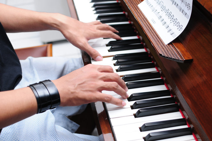 Cách tự học đàn Piano cơ bản tại Nhà