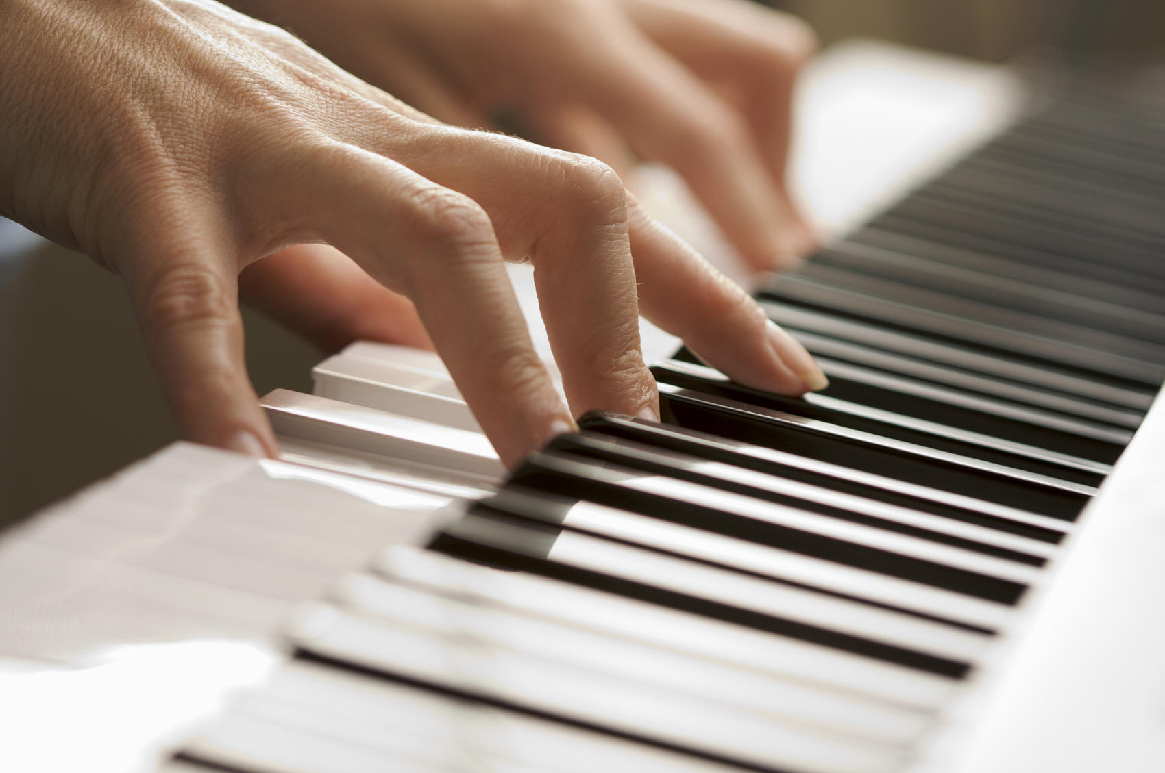 Hướng dẫn Cách luyện ngón trên đàn PIANO