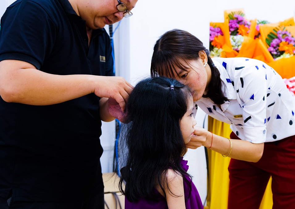 Ngày hội Hola Spring tại Việt Thương School