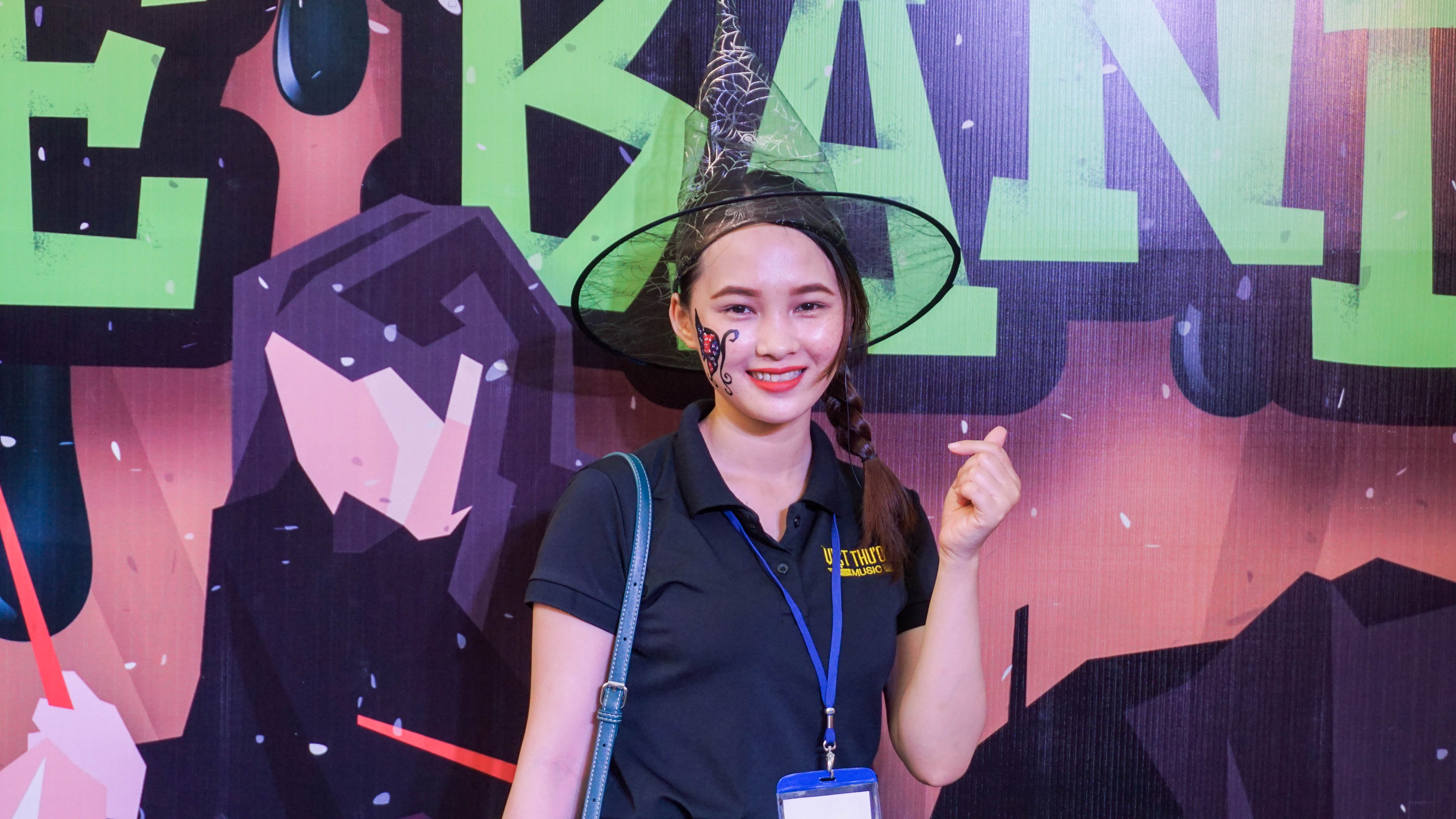 Vào ngày 26/10/2019 vừa qua, sự kiện biểu diễn âm nhạc kết hợp lễ hội hóa trang Halloween THE BATTLE OF THE BAND – ÂM NHẠC TỎA SÁNG TÀI NĂNG đã diễn ra tại Garden Mall, 190 Hồng Bàng, Phường 12, Quận 5, Thành phố Hồ Chí Minh