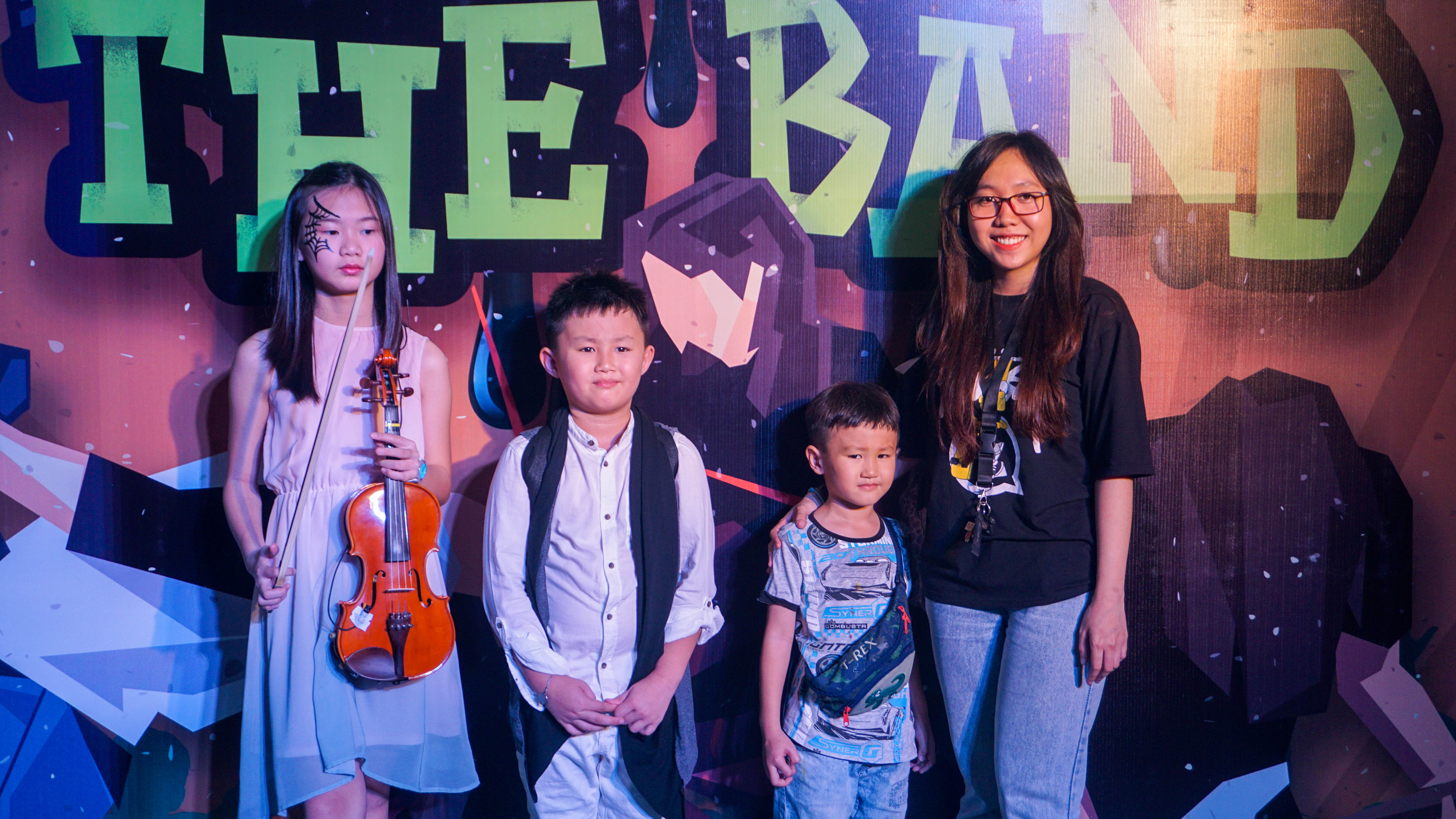 Vào ngày 26/10/2019 vừa qua, sự kiện biểu diễn âm nhạc kết hợp lễ hội hóa trang Halloween THE BATTLE OF THE BAND – ÂM NHẠC TỎA SÁNG TÀI NĂNG đã diễn ra tại Garden Mall, 190 Hồng Bàng, Phường 12, Quận 5, Thành phố Hồ Chí Minh
