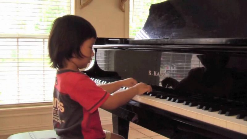 học đàn piano