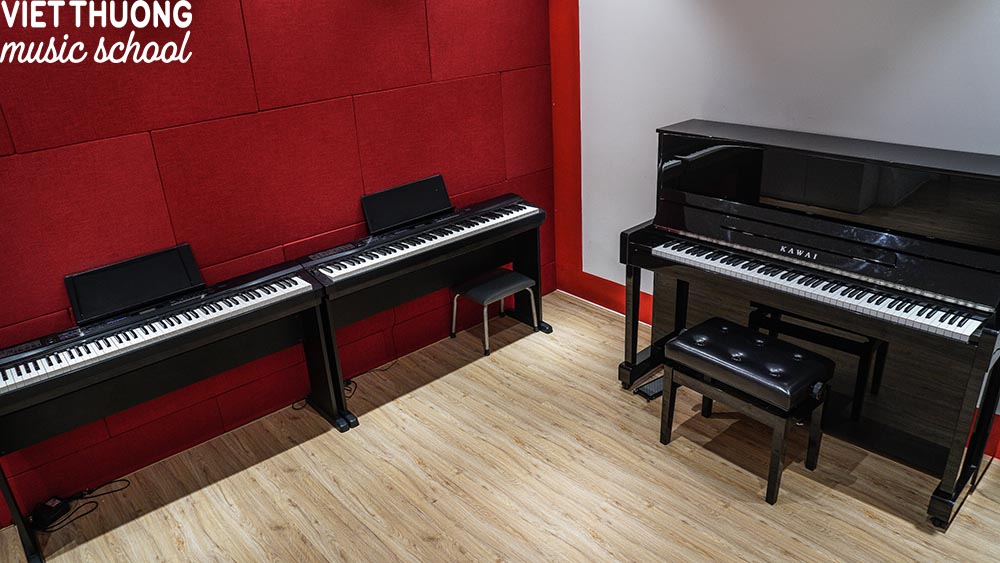 Các vấn đề liên quan đến việc học đàn piano tại trung tâm và tự học tại nhà
