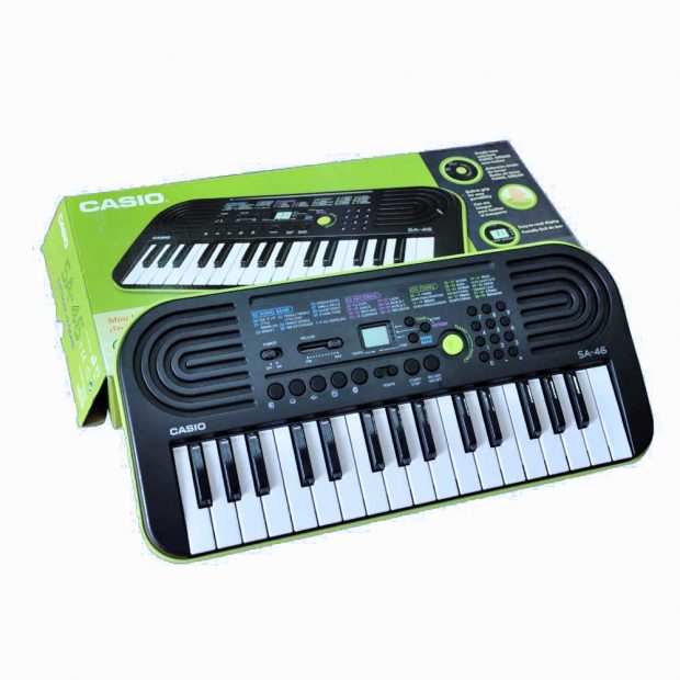 Nên mua nhạc cụ đồ chơi hay nhạc cụ thật để làm đồ chơi cho trẻ