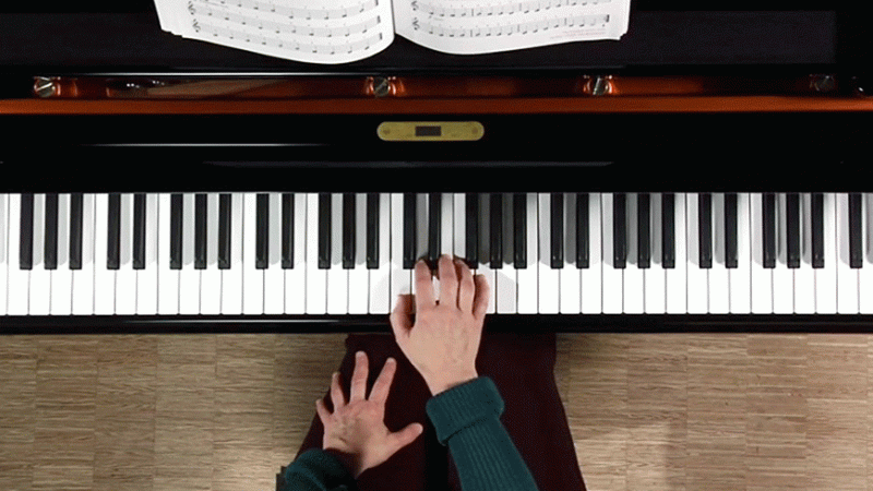 học đàn piano độc tấu